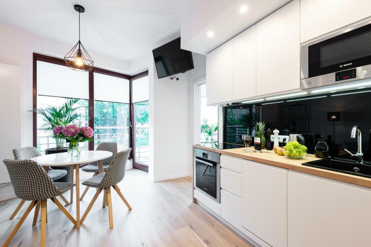 Kopernika8 Miro Apartment With Balcony And Ac Krakow Ngoại thất bức ảnh