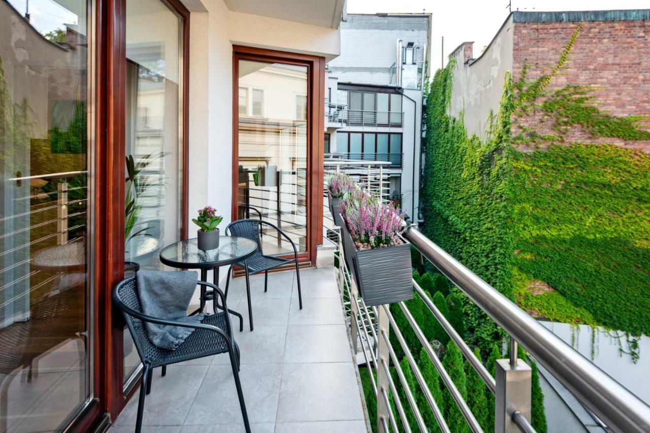 Kopernika8 Miro Apartment With Balcony And Ac Krakow Ngoại thất bức ảnh